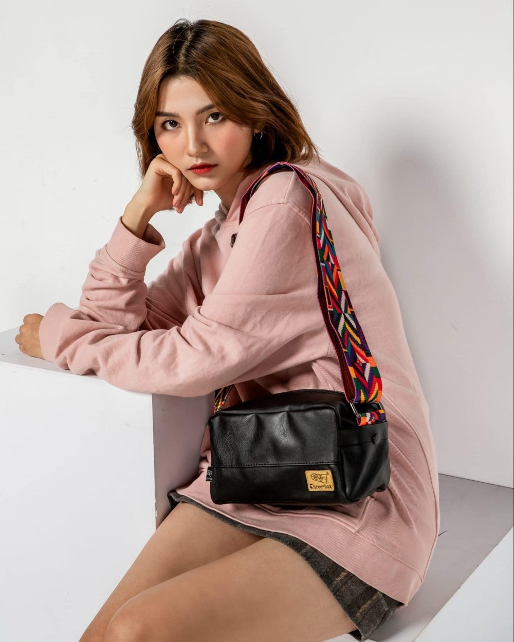 Túi đeo chéo Three-box MS5004TC