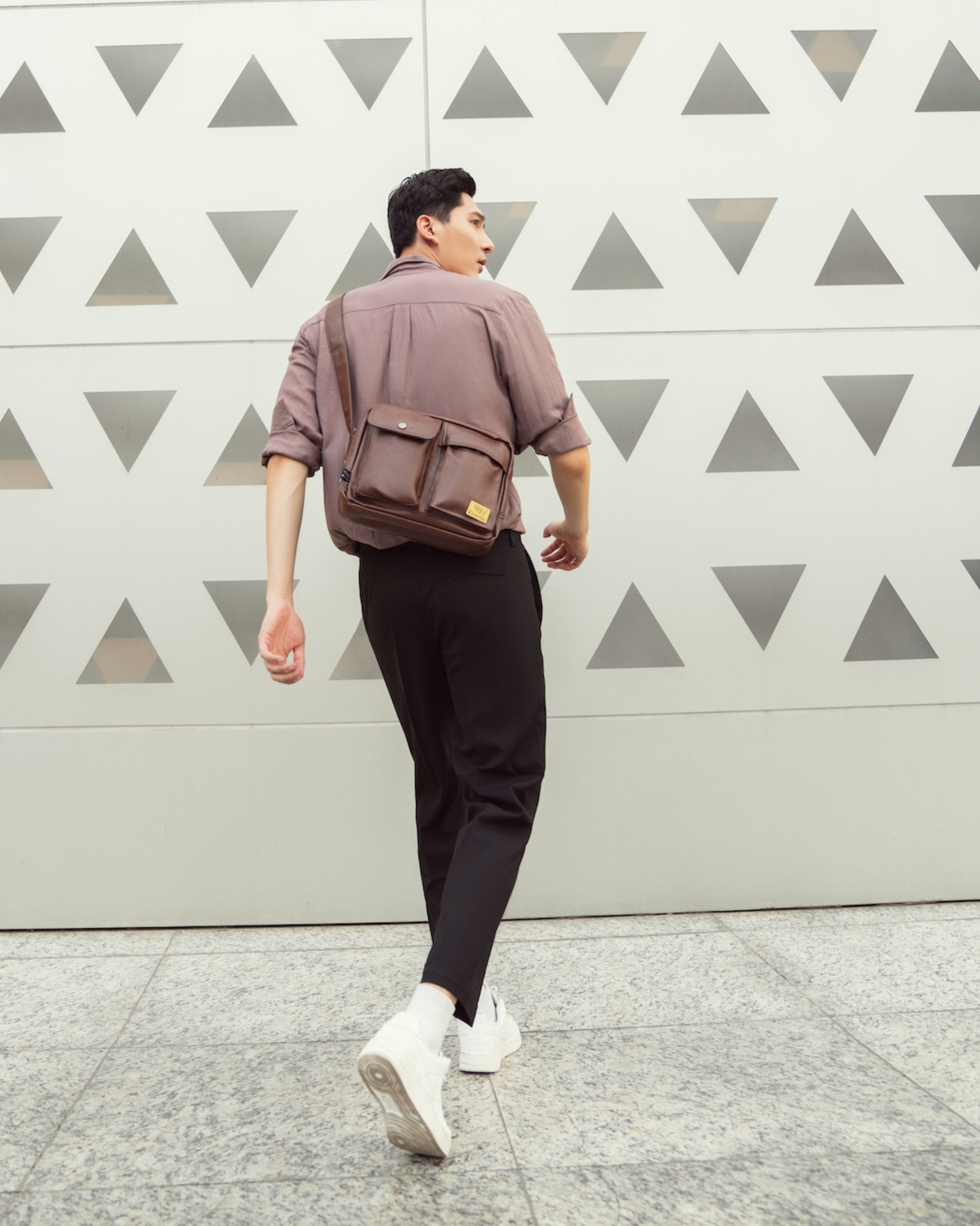 Túi đeo chéo Camelia Three-Box MS3551