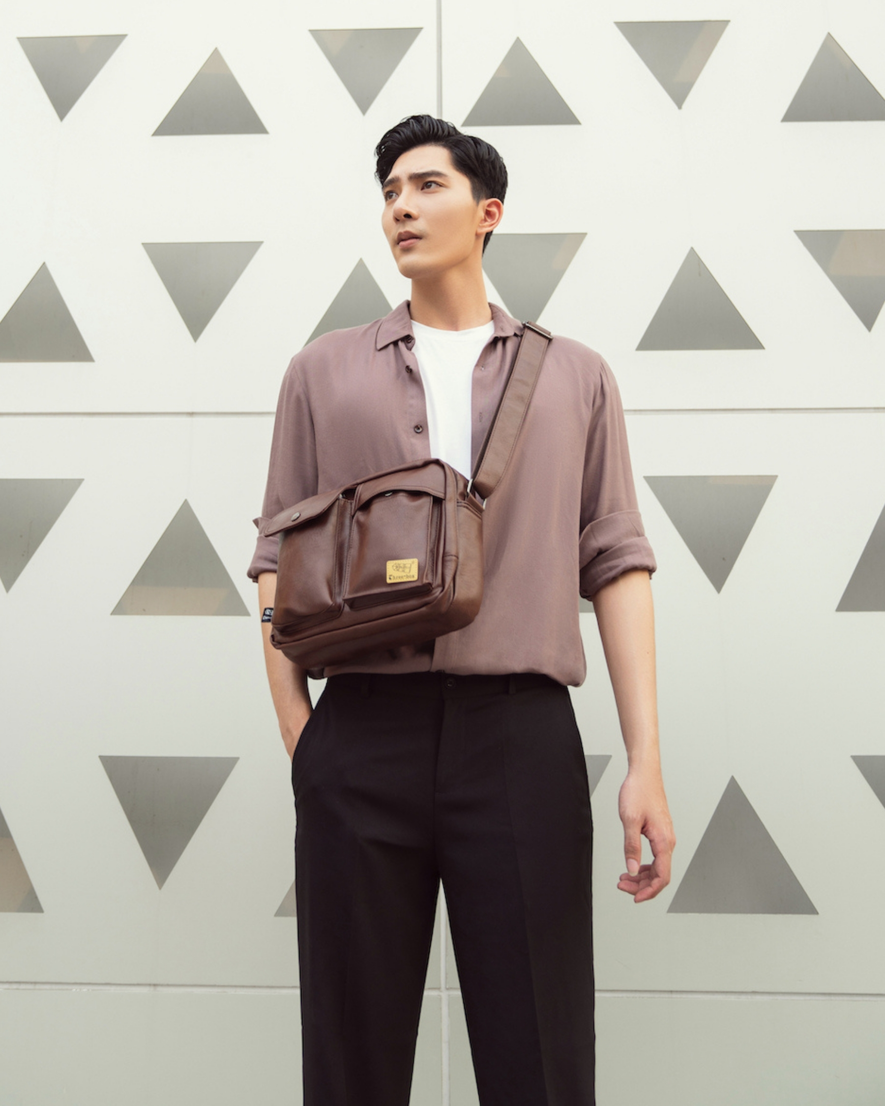 Túi đeo chéo Camelia Three-Box MS3551