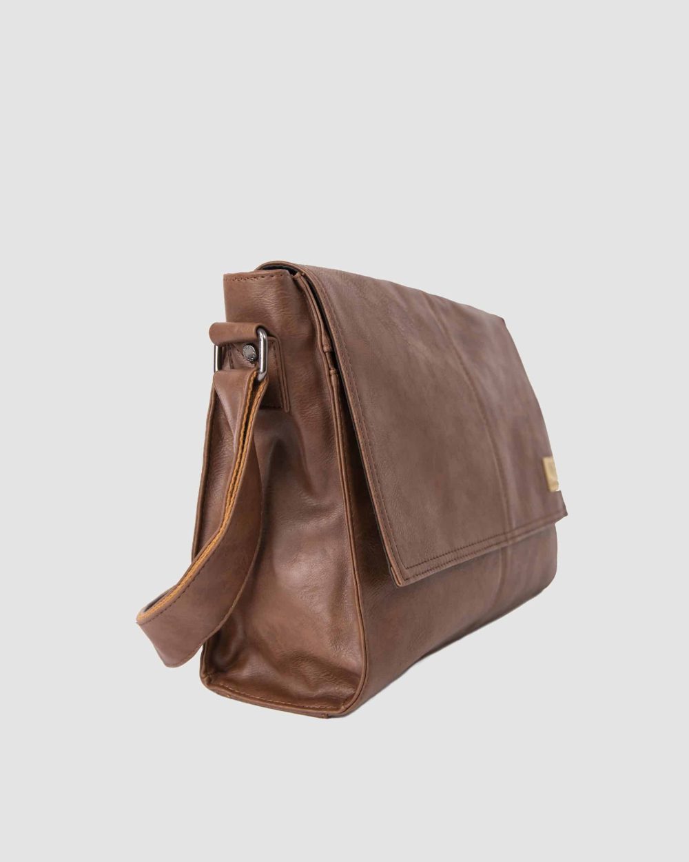 Túi deo chéo Three Box MS7231 threeboxvietnam.com00002 scaled