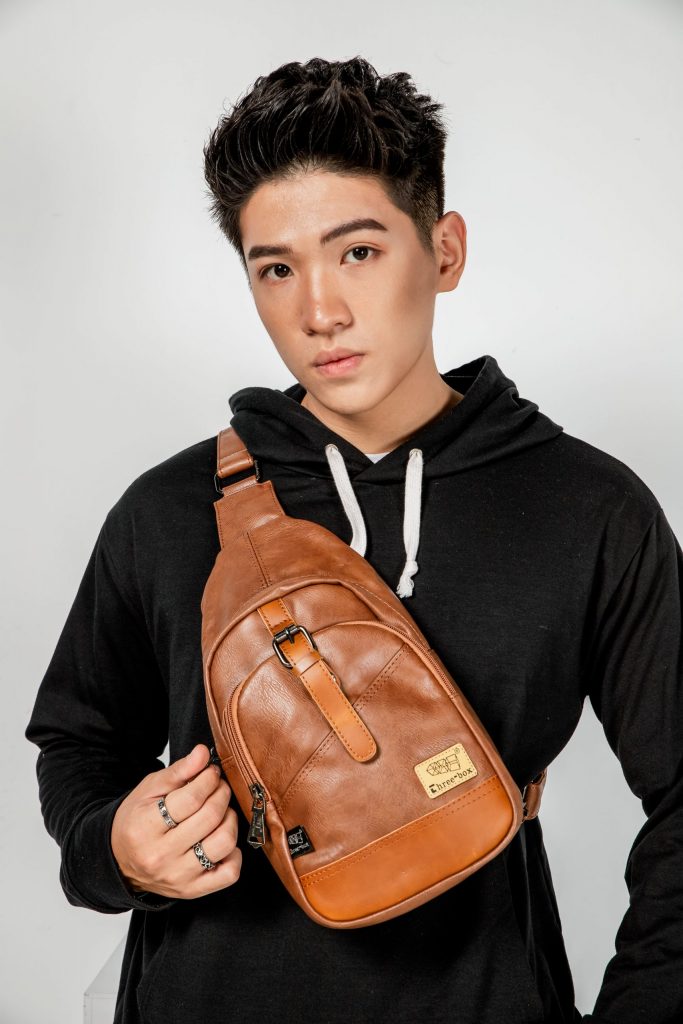 Threebox túi ngực da 6355