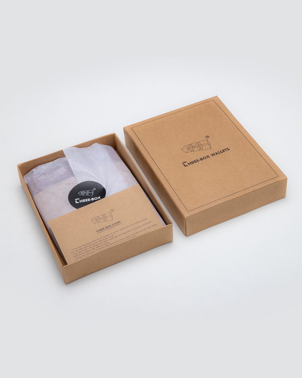 Ví nam da bò sáp dỏ Three Box 5