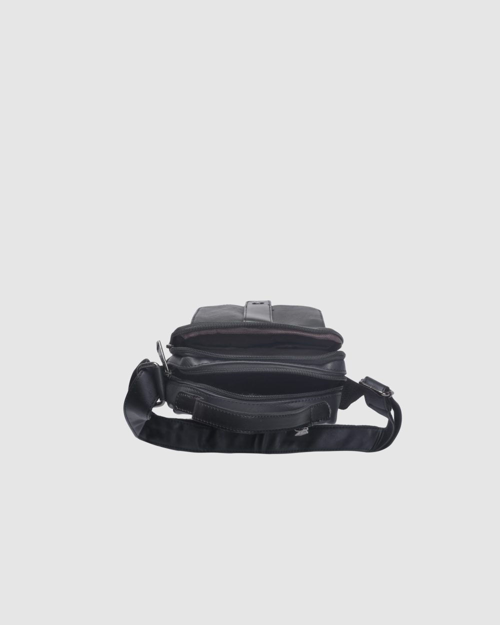 Túi đeo chéo Three-Box | MS5570 Tui deo cheo Three Box MS5570 4 scaled