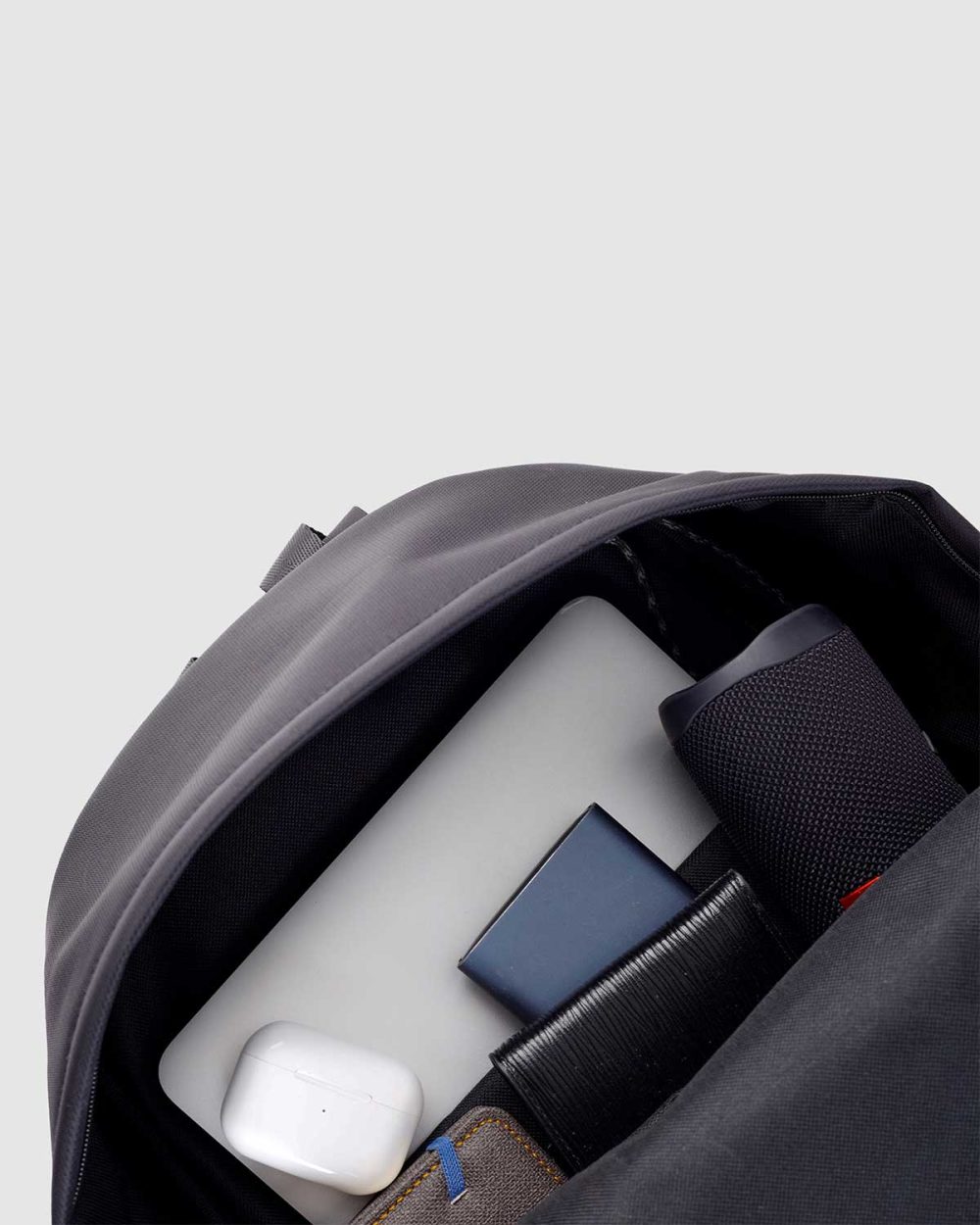 Balo Oxford nam nu Dynamic nhieu ngan da nang thuong hieu Three Box Den web 2.jpg 5