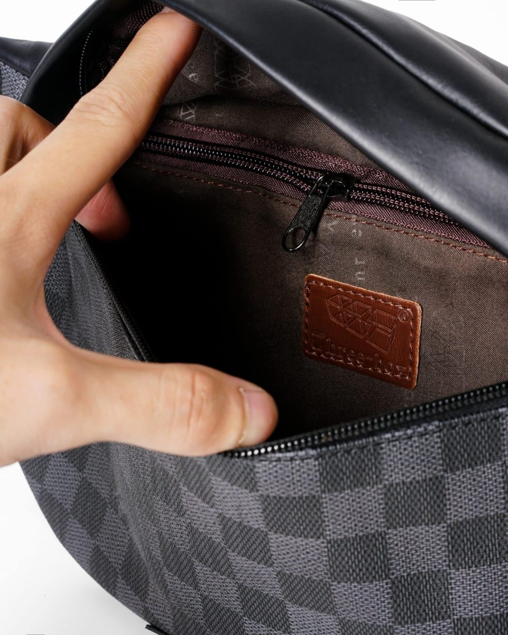 Tui bao tu deo nguc Unisex Damier Three Box MS1377 1 scaled