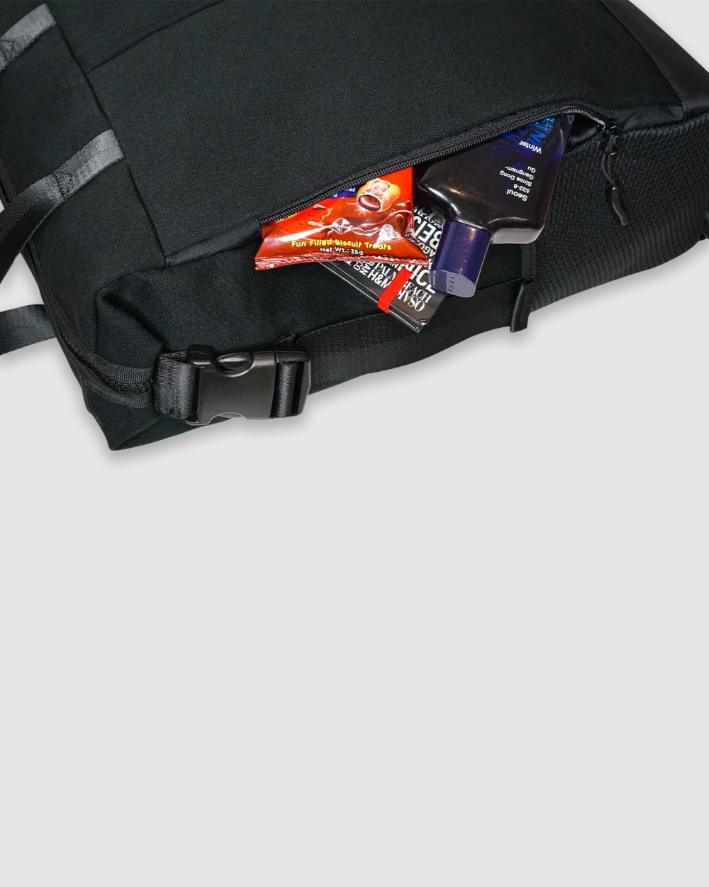 Balo laptop vai canvas Urban co quai xach nhieu ngan da nang kich thuoc lon vua laptop 16 inch Three Box 1