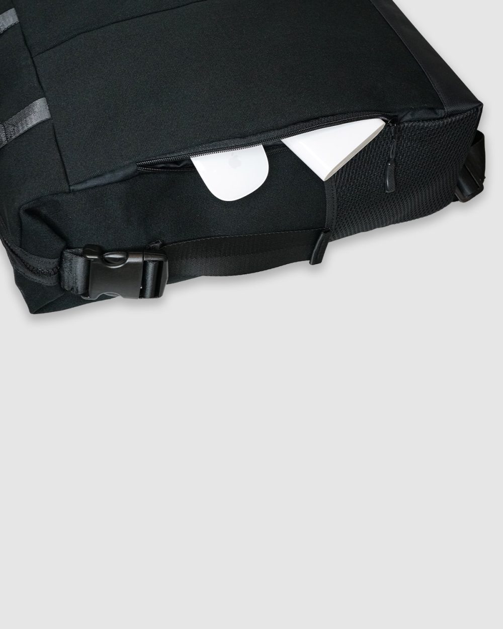 Balo laptop vai canvas Urban co quai xach nhieu ngan da nang kich thuoc lon vua laptop 16 inch Three Box 2